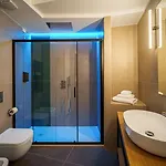 Πανσιόν Urban Karalis By Accomodo 4*