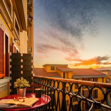 Urban Karalis By Accomodo 招待所 卡利亚里